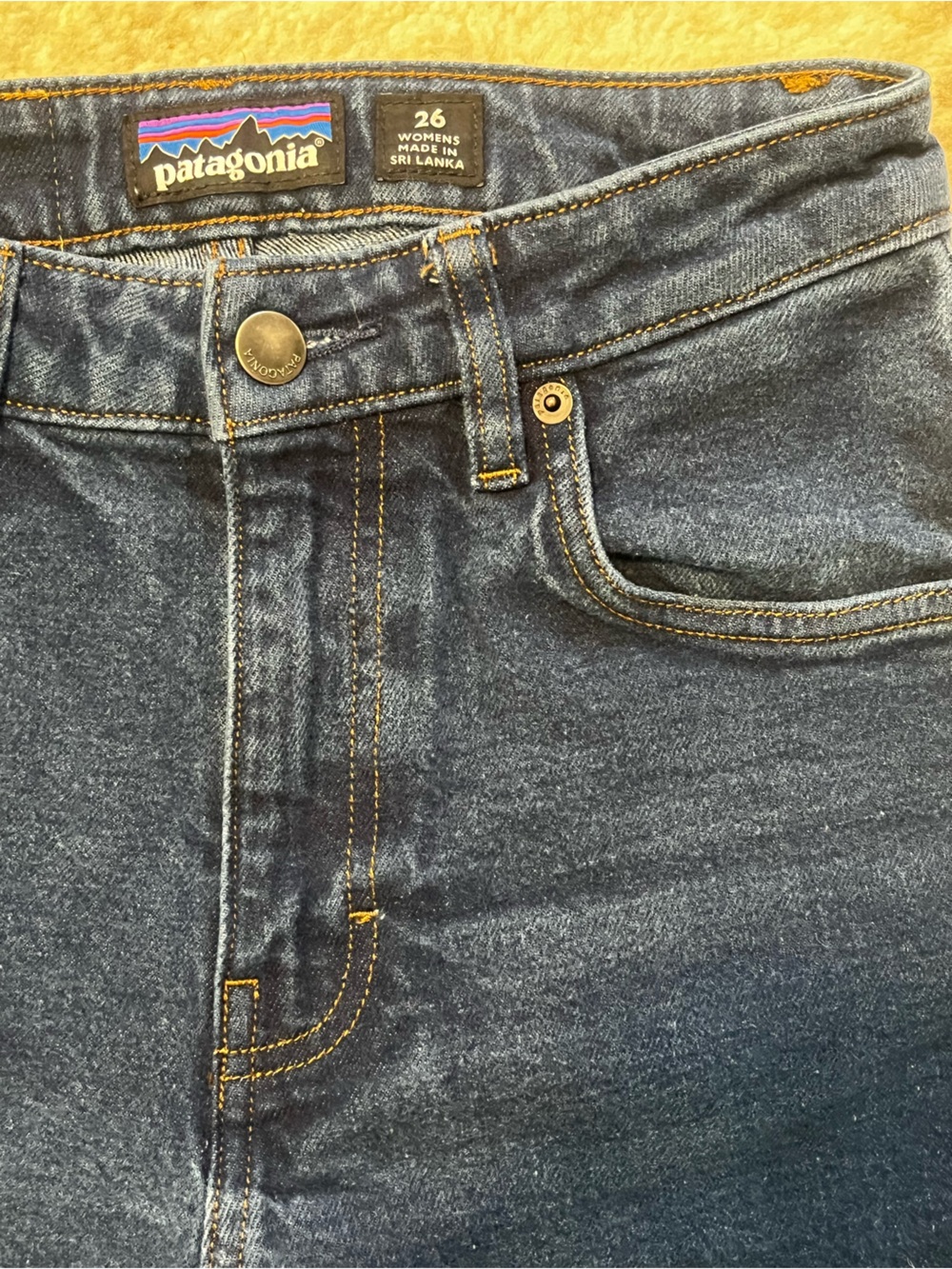 Patagonia Womens Size 26x25 Dark Wash Organic Denim Straight Leg Jeans Flawed